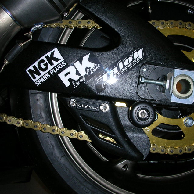 [CGA10-GBR-023] GBRacing Lower Chain Guard / Shark Fin for Suzuki GSX-R750 - image 3