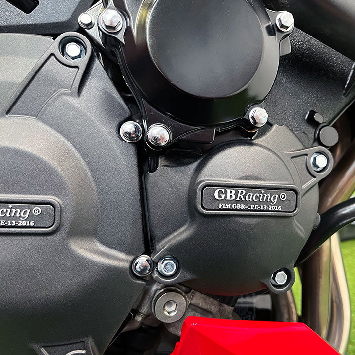[EC-GSXS750-L7-3-GBR] GBRacing Pulse Case Cover for Suzuki GSX-S750 - image 3
