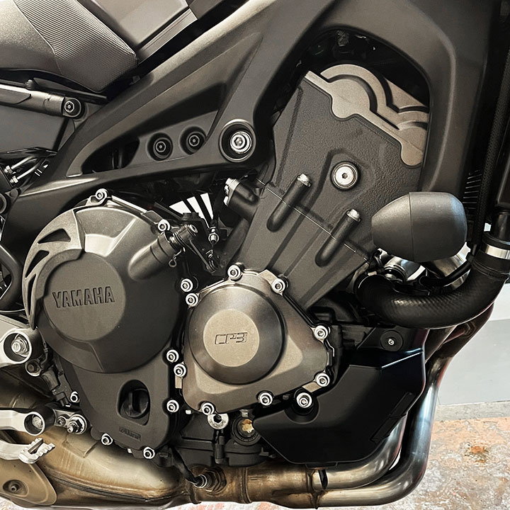 [FS-MT09-2014-XL-001] GBRacing XL Bullet Frame Sliders for Yamaha MT-09 - image 4