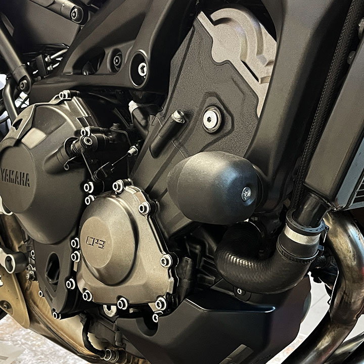 [FS-MT09-2014-XL-002] GBRacing XL Bullet Frame Sliders for Yamaha MT-09 Tracer - image 5