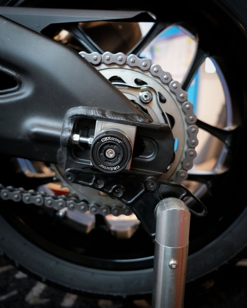 [GSP-22-16-45-009] GBRacing Rear RHS Spindle Protector for Honda CBR1000RR-R Fireblade - image 7