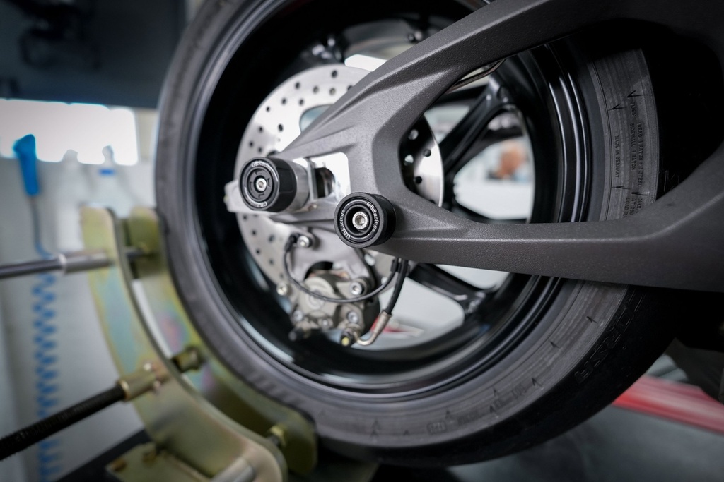 [GSP-29-14-50-004] GBRacing Rear RHS Spindle Protector for Ducati Panigale V4 - image 5