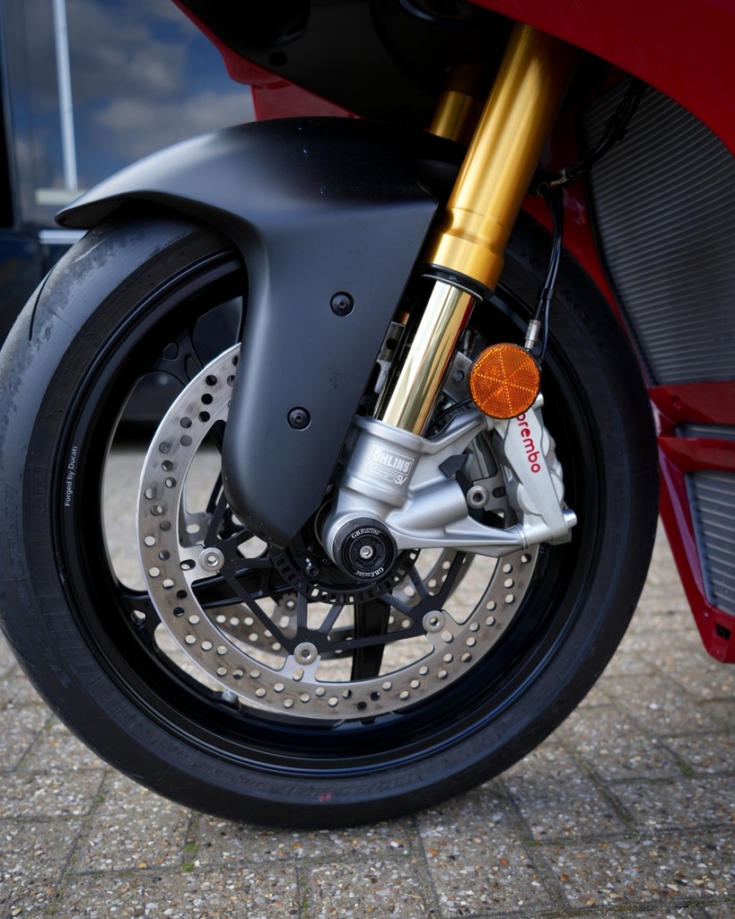 [GSP-V4S-2025-SET-002] GBRacing Spindle Protector Set for Ducati Streetfighter V4 - image 1