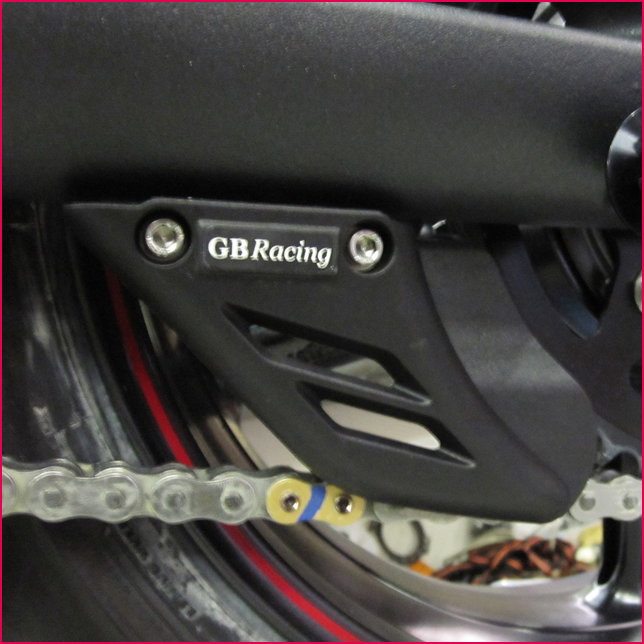 [CP-D675R-2011-CS-8-GBR] GBRacing Crash Protection Set (Street) for Triumph Daytona 675 Street Triple / R - image 1