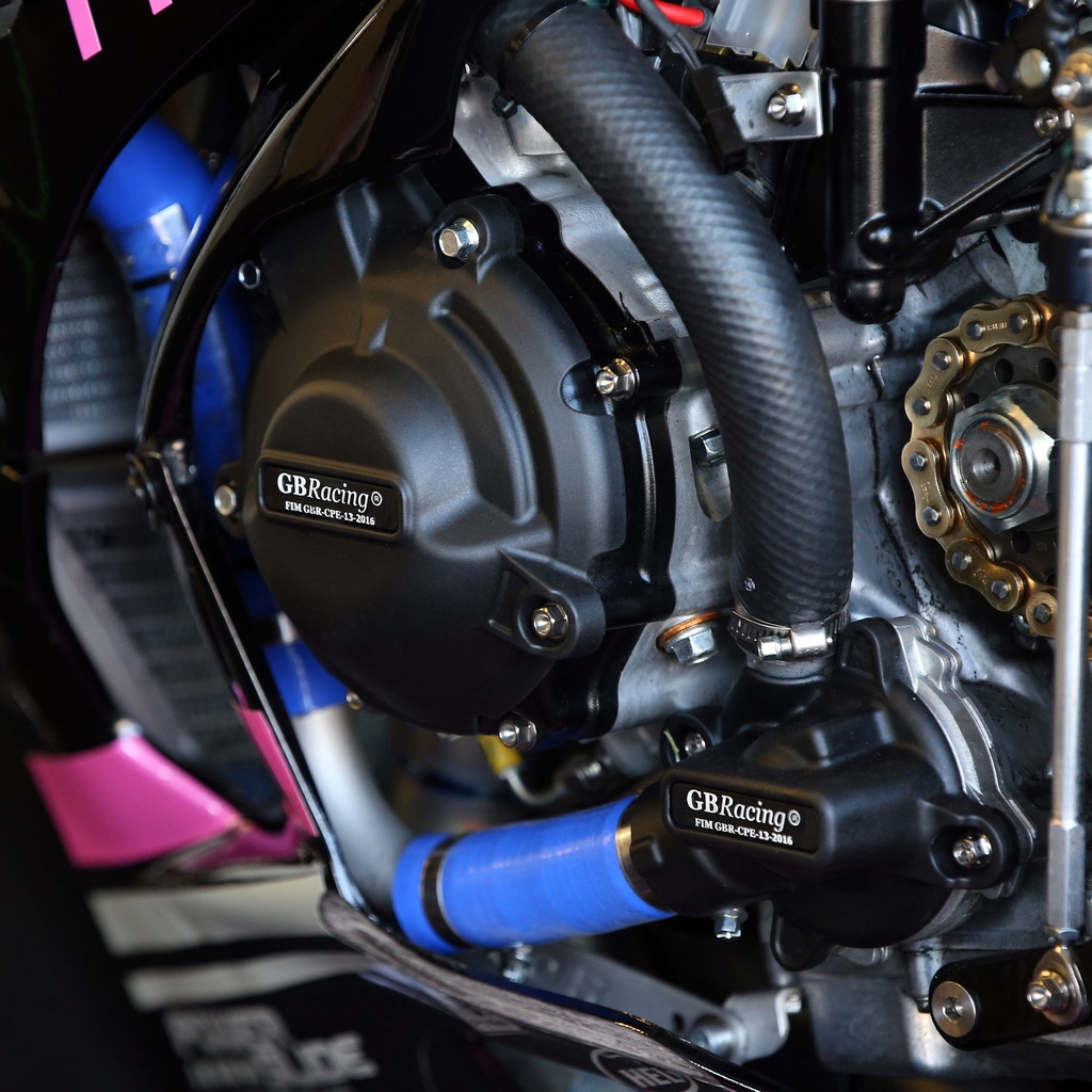 [EC-GSXR1000-L7-5-GBR] GBRacing Water Pump Cover for Suzuki GSX-R 1000 - image 2