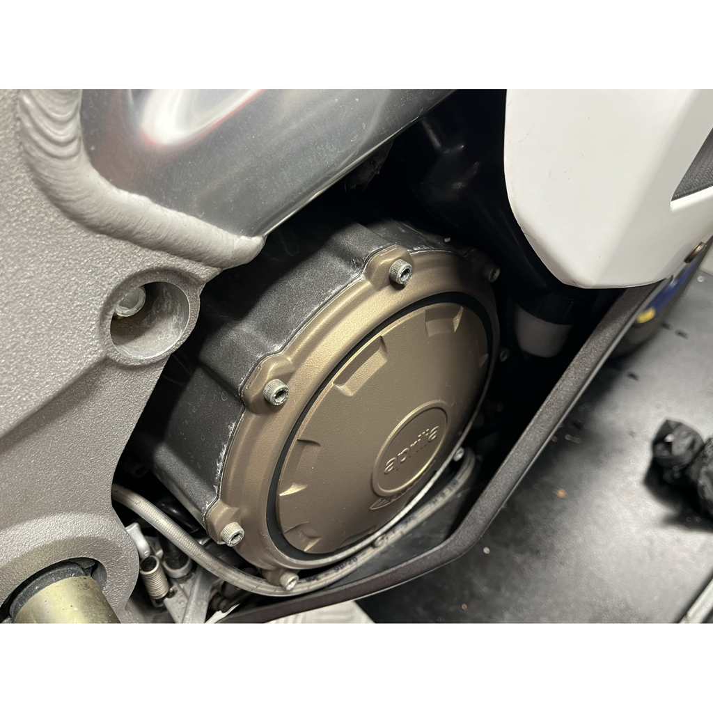 [EC-RSV1000-1998-2-GBR-002] GBRacing Clutch Case Cover for Tuono 1000 - image 1