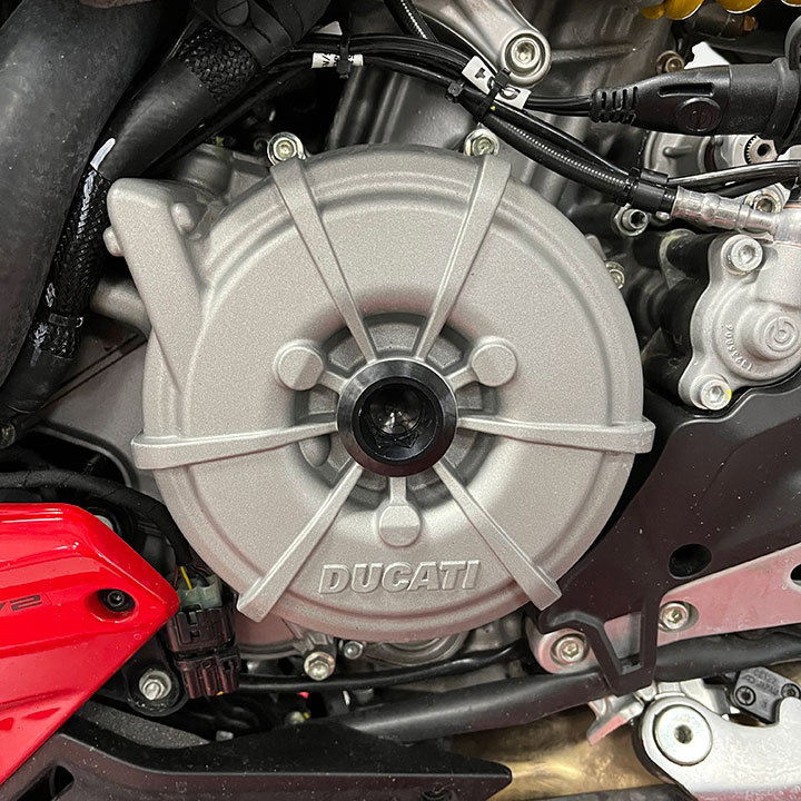[EC-V2-SF-2022-1-GBR] GBRacing Alternator / Stator Cover for Ducati Streetfighter V2 2022 - image 1