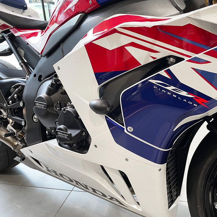 [FS-CBR1000RR-2020-RHS-R] GBRacing Bullet Frame Slider (Race) RHS for Honda CBR1000RR-R 2020 - image 3