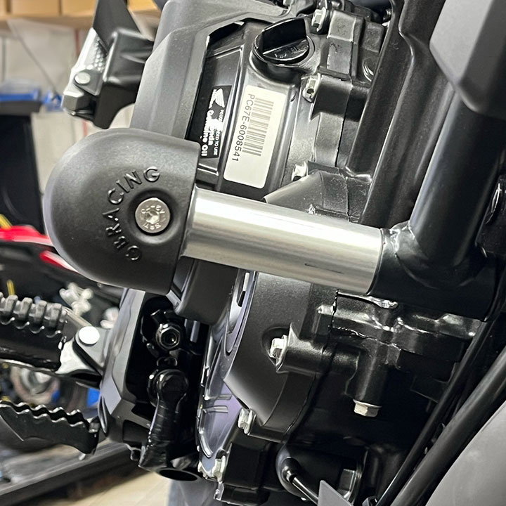 [FS-CL500-2023-XL] GBRacing XL Bullet Frame Sliders for Honda CL500 - image 1