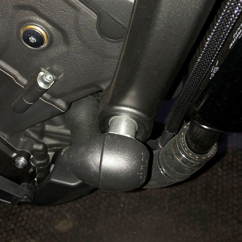[FS-XSR900-2015-RHS-S] GBRacing Bullet Frame Slider (Street) RHS for Yamaha XSR900 2016 - 2021 - image 1