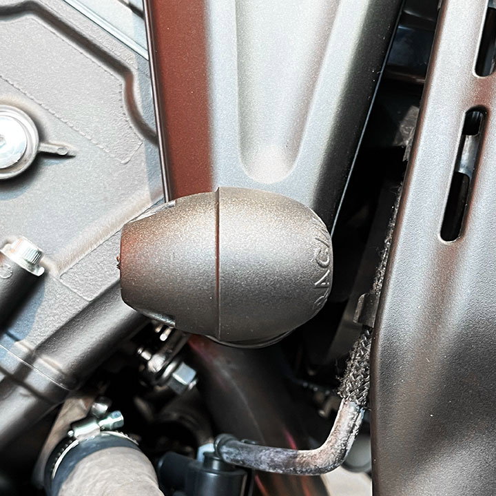 [FS-XSR900-2022-RHS-S] GBRacing Bullet Frame Slider (Street) RHS for Yamaha XSR900 2022 - image 4