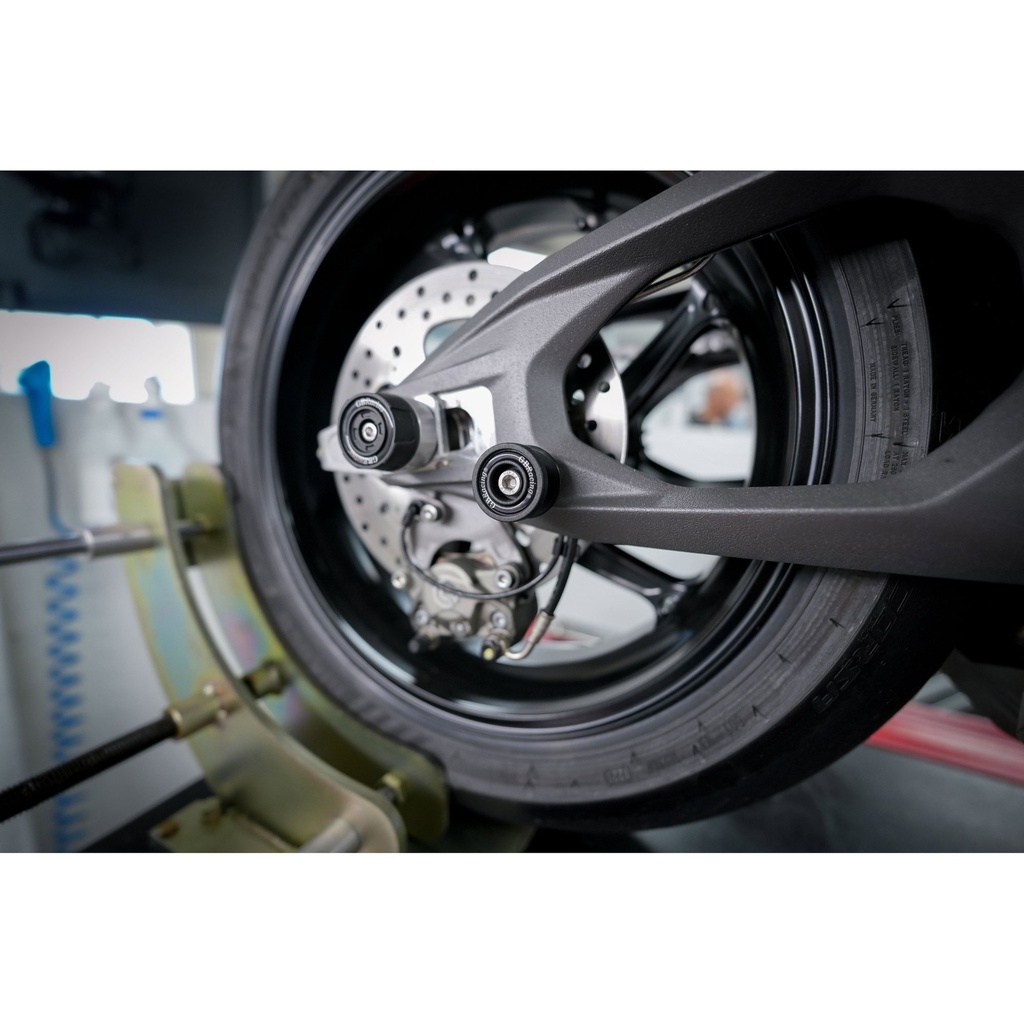 [GSP-29-14-50-002] GBRacing Front LHS Spindle Protector for Yamaha YZF-R1 - image 5