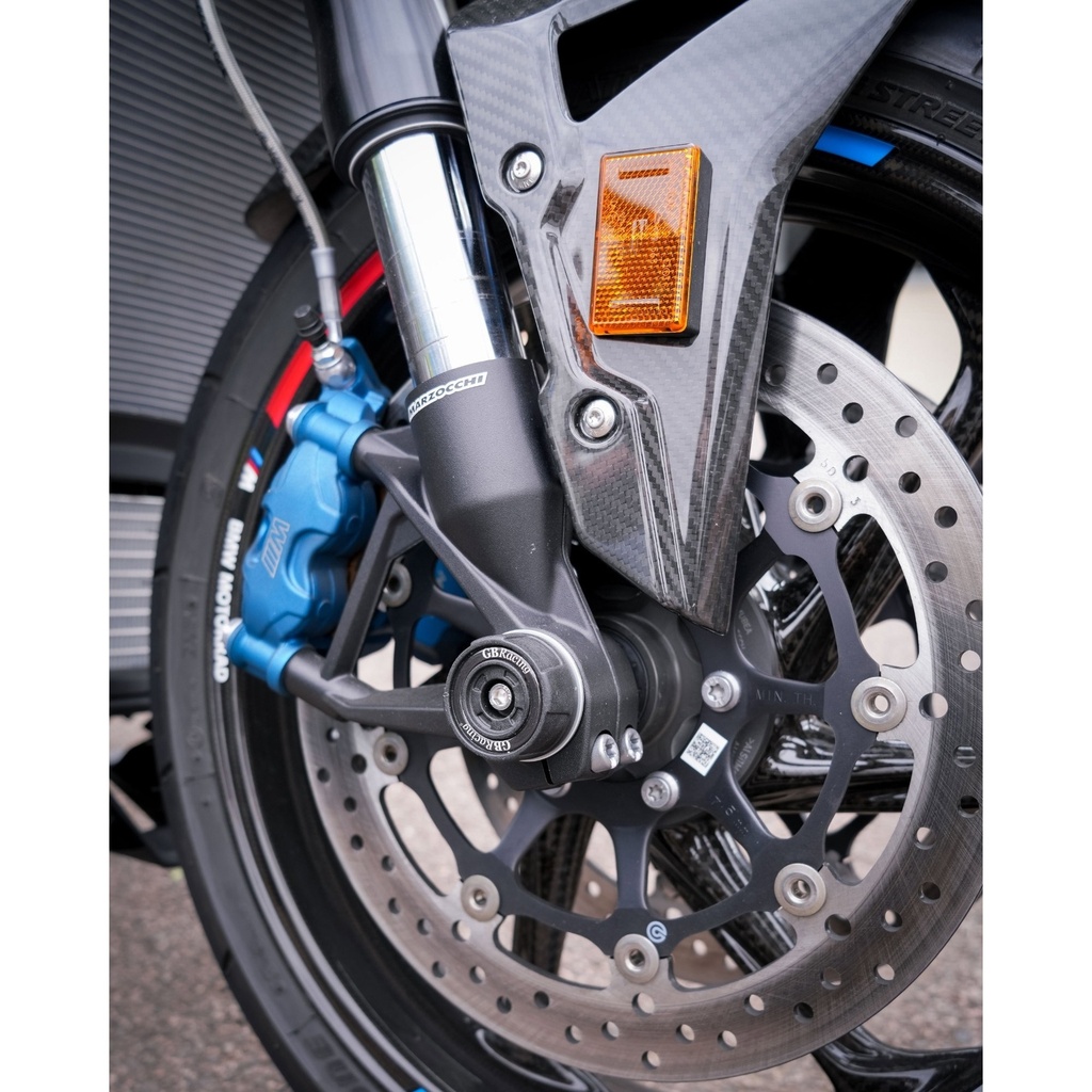 [GSP-S1000RR-2025-SET-002] GBRacing Spindle Protector Set for BMW M 1000 RR - image 7