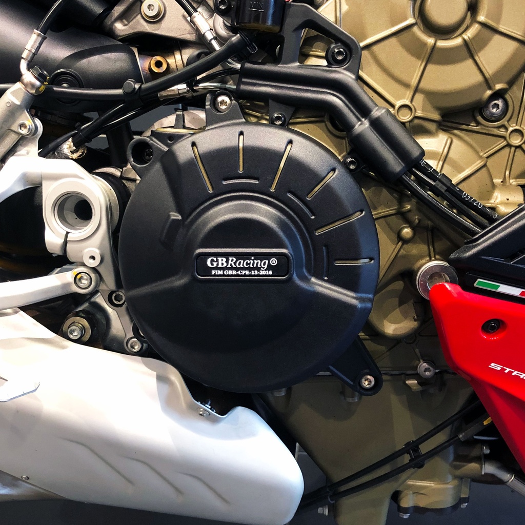 [EC-V4S-SF-2020-2-GBR] GBRacing Gearbox / Clutch Cover for Ducati Streetfighter V4 2020 - 2022 - image 1