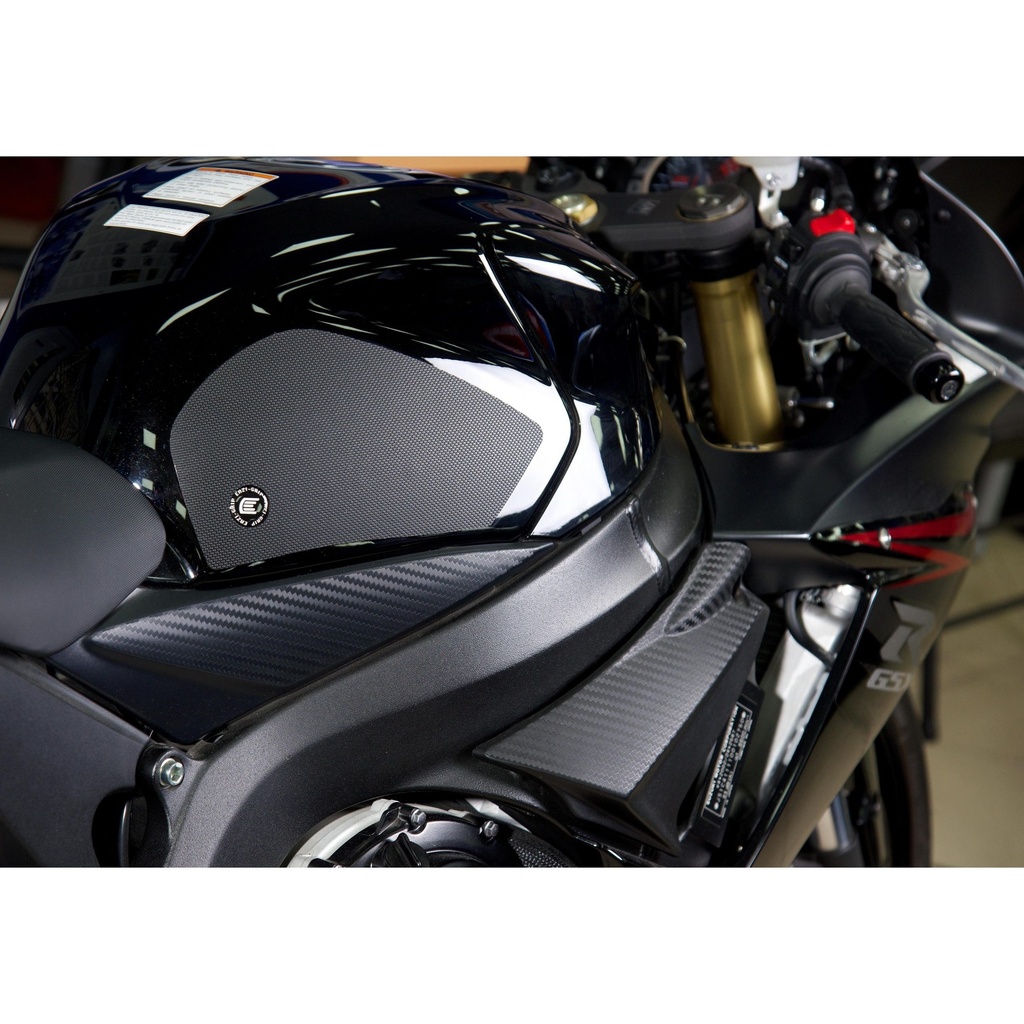 [EVO705BL] Eazi-Grip EVO Tank Grips for Suzuki GSX-R600 / 750, clear or black (Black) - image 1