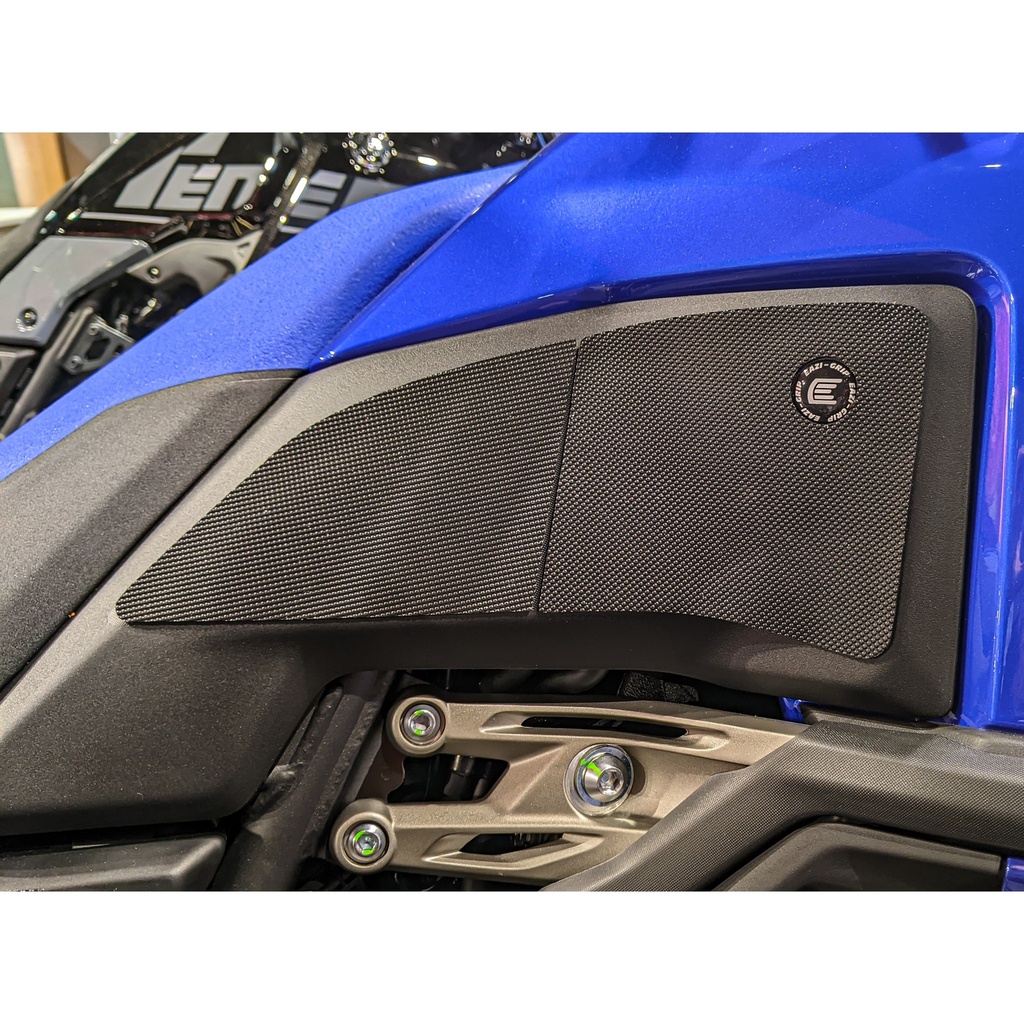 [EVO948BL] Eazi-Grip EVO Tank Grips for Yamaha Tenere 700 World Raid, clear or black (Black) - image 1