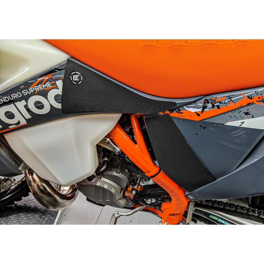 [EVO522BL] Eazi-Grip EVO Tank Grips for KTM EXC EXC-F SX SX-F clear or black (Black) - image 2