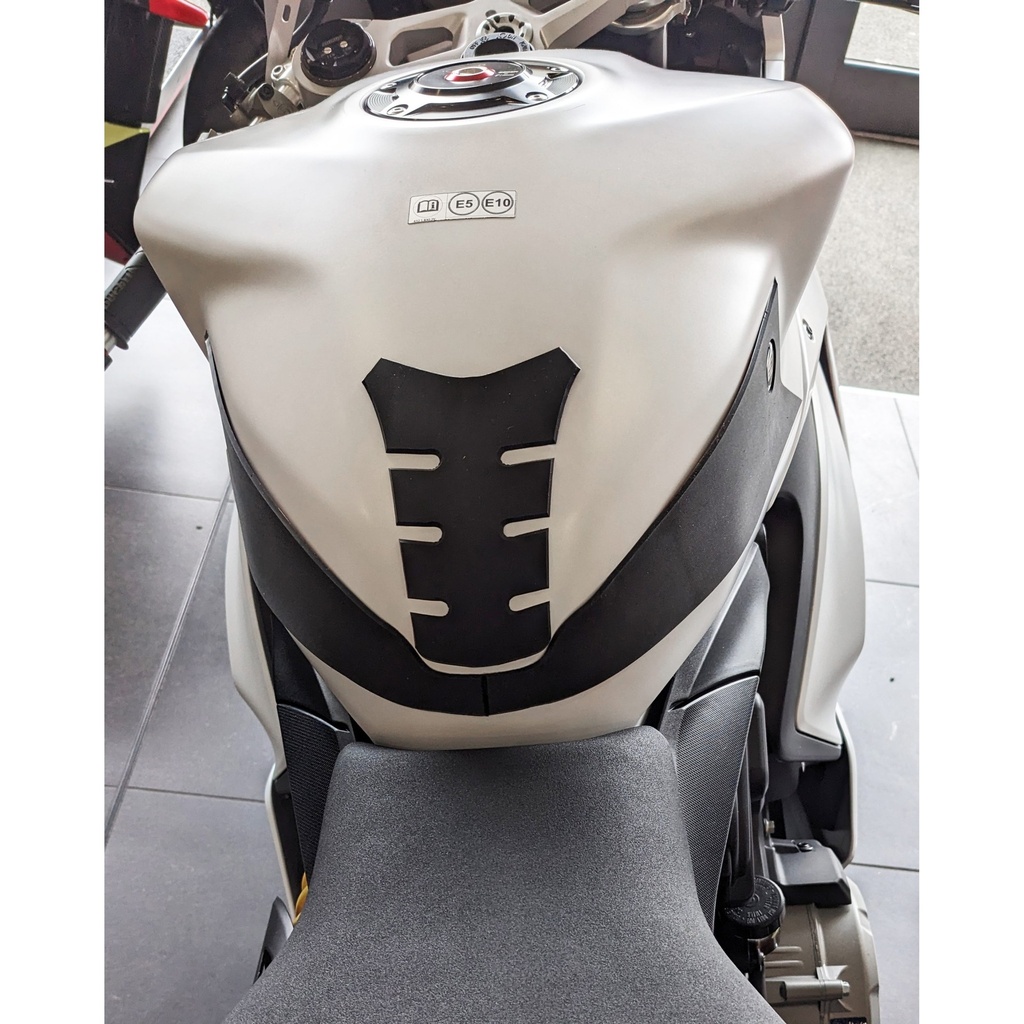 [WRAPDUC002BL] Eazi-Grip PRO Wrap-Around Tank Grip for Ducati Panigale Streefighter V2 (Black) - image 2