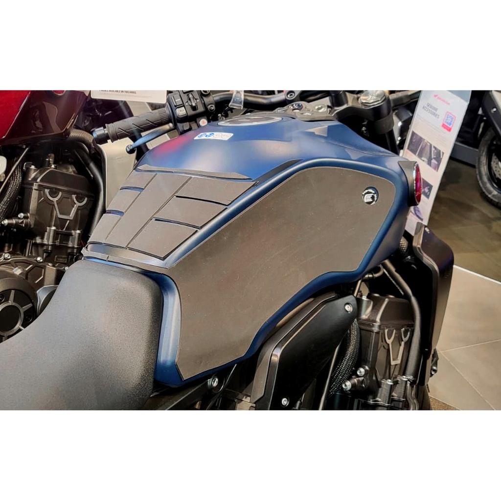 [WRAPHON008BL] Eazi-Grip PRO Wrap-Around Tank Grip for Honda CB1000R (Black) - image 1