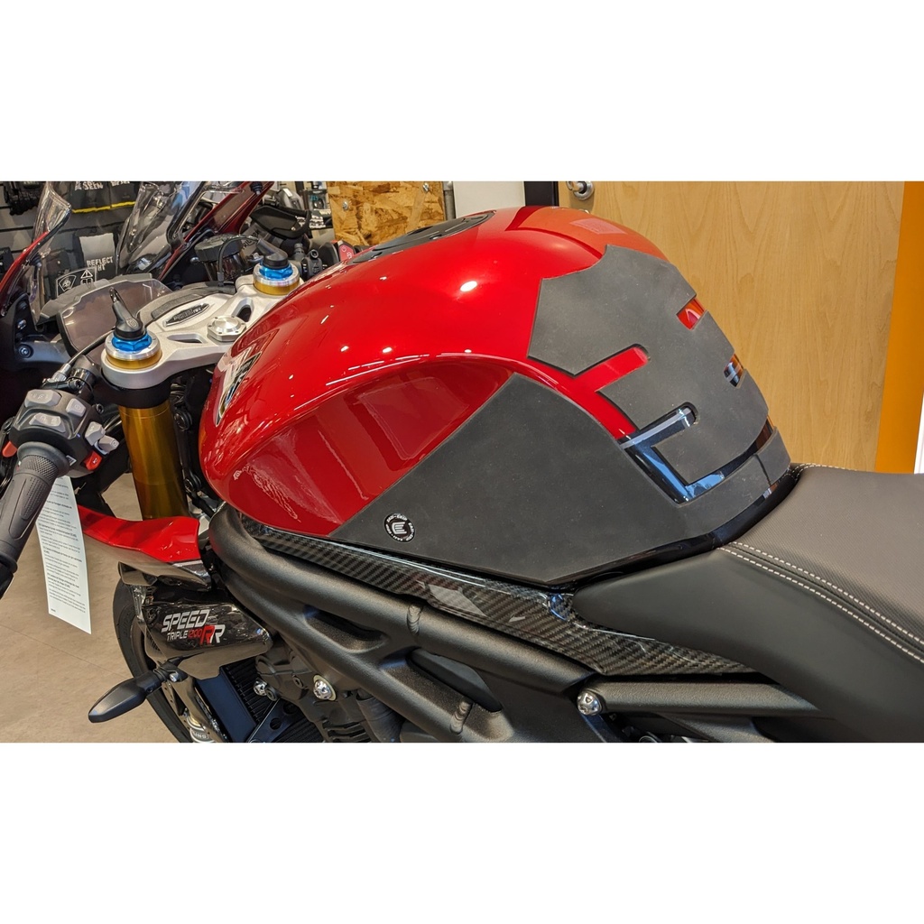[WRAPTRI002BL] Eazi-Grip PRO Wrap-Around Tank Grip for Triumph Speed Triple 1200 RR RS (Black) - image 1