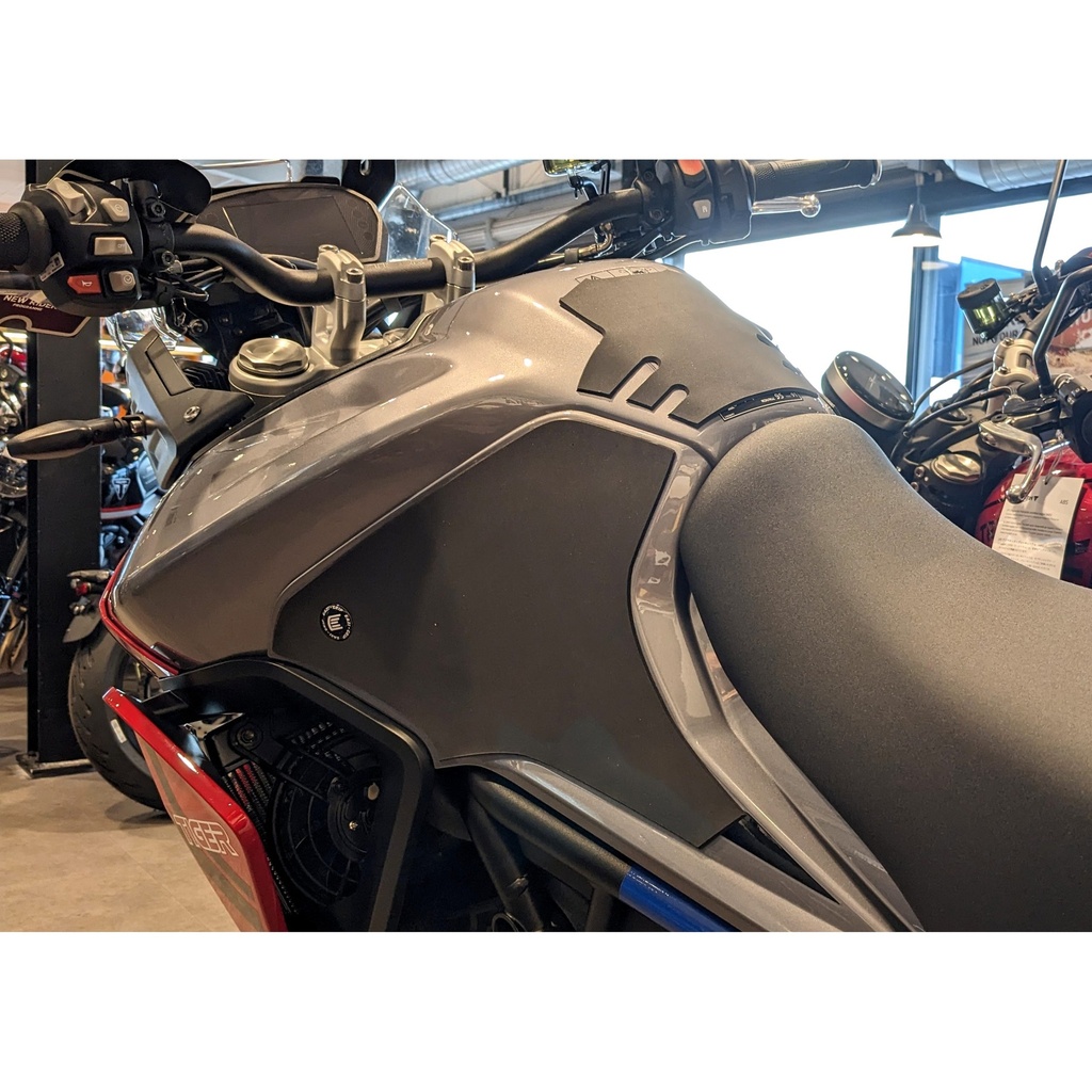 [WRAPTRI005BL] Eazi-Grip PRO Wrap-Around Tank Grip for Triumph Tiger 900 850 Sport (Black) - image 1
