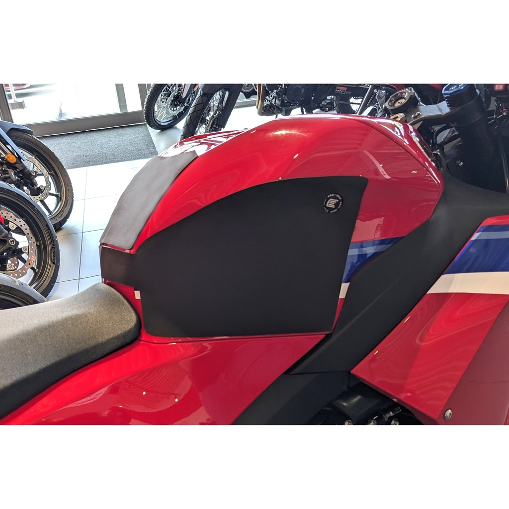 [WRAPHON014BL] Eazi-Grip PRO Wrap-Around Tank Grip for Honda CBR600RR (Black) - image 1