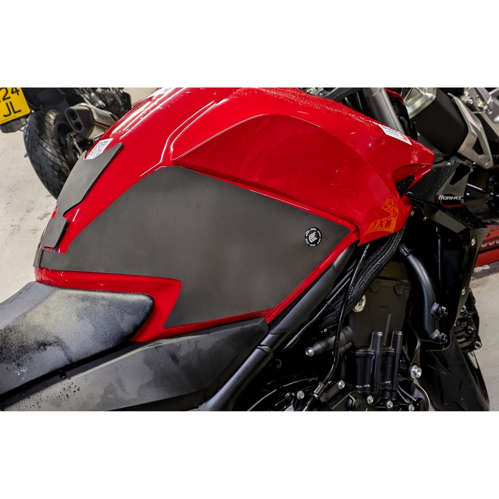[WRAPHON016BL] Eazi-Grip PRO Wrap-Around Tank Grip for Honda CB1000 Hornet (Black) - image 1