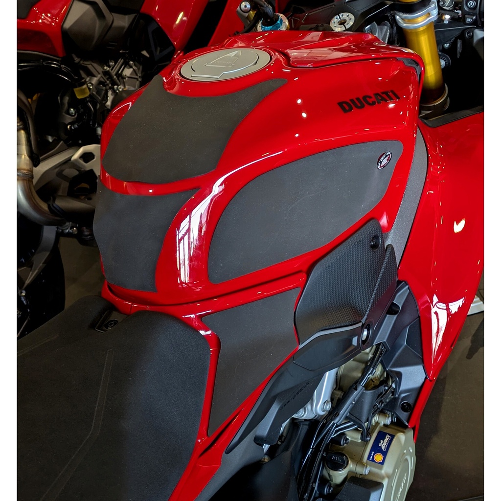 [WRAPDUC004-001] Eazi-Grip Silicone Wrap-Around Tank Grip for Ducati Panigale V4 - image 1