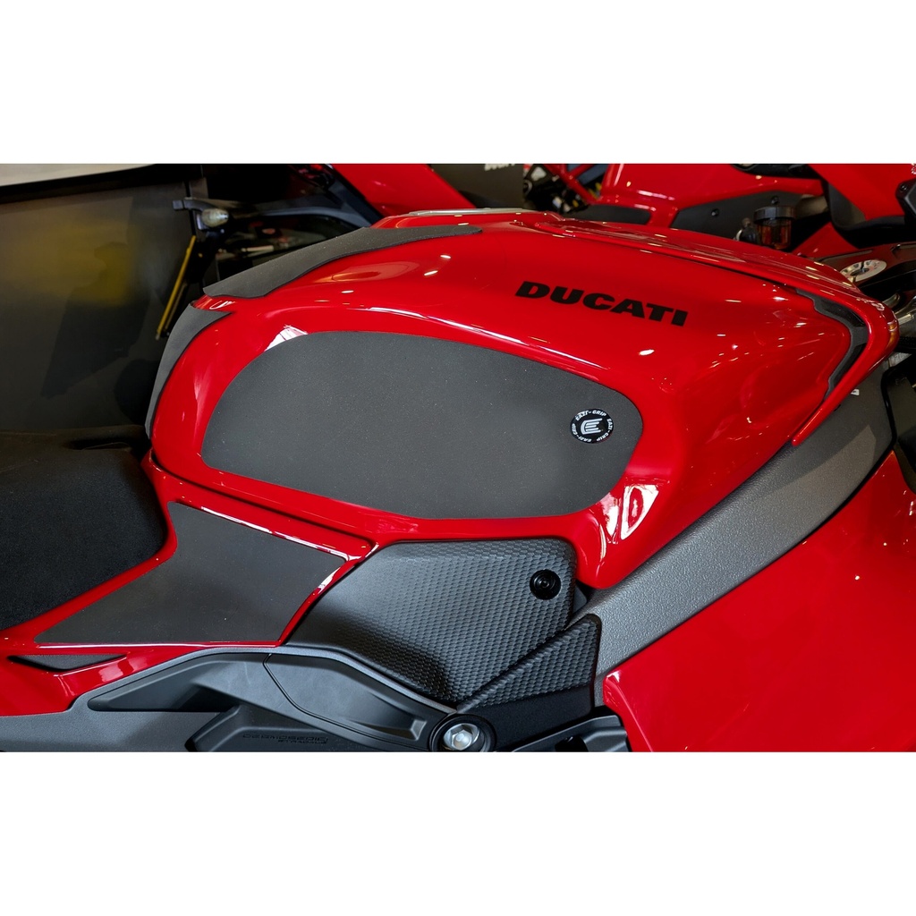 [WRAPDUC004BL] Eazi-Grip PRO Wrap-Around Tank Grip for Ducati Panigale Streefighter V4 V4R (Black) - image 2