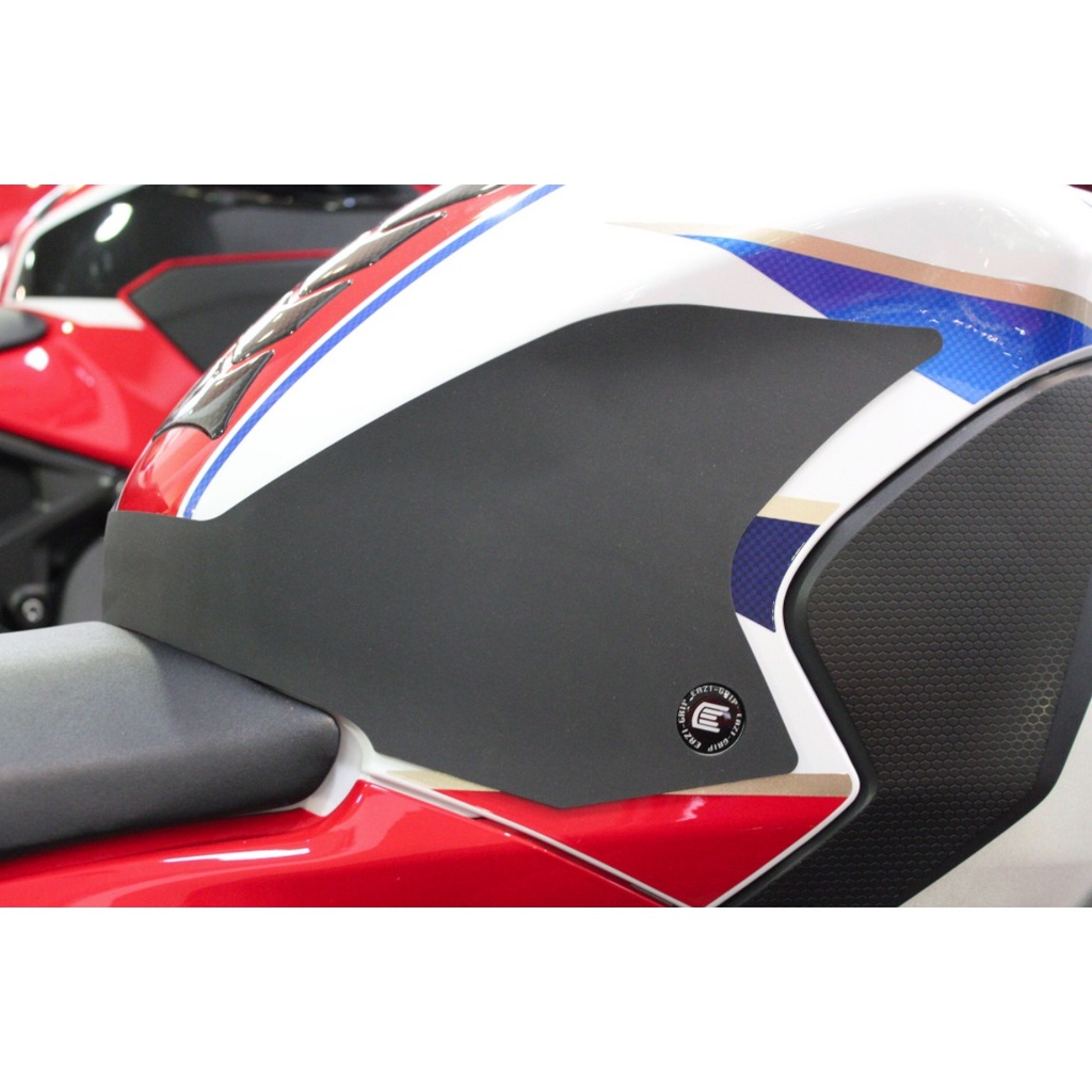 [WRAPHON001BL] Eazi-Grip PRO Wrap-Around Tank Grip for Honda CBR1000RR Fireblade (Black) - image 1