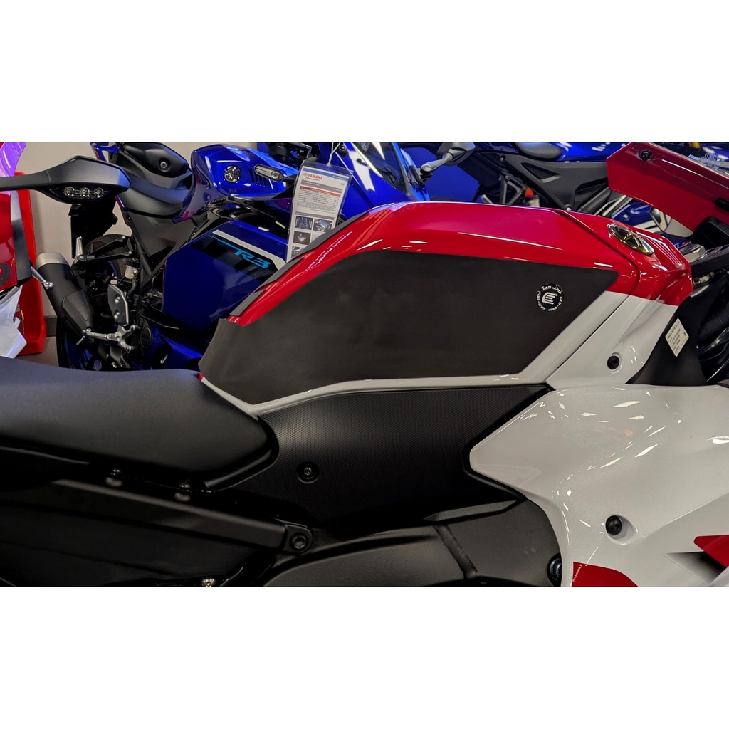 [WRAPYAM010BL] Eazi-Grip PRO Wrap-Around Tank Grip for Yamaha YZF-R9 (Black) - image 1