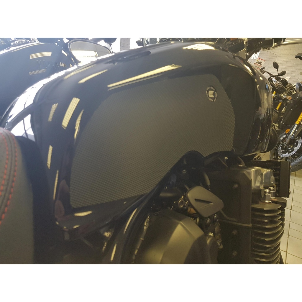 [EVO926BL] Eazi-Grip EVO Tank Grips for Yamaha XJR1300 2015 - 2017, clear or black (Black) - image 1