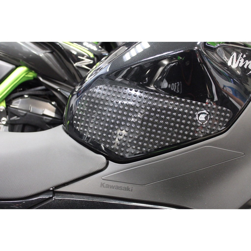 [EVO432BL] Eazi-Grip EVO Tank Grips for Kawasaki Ninja 400, clear or black (Black) - image 1