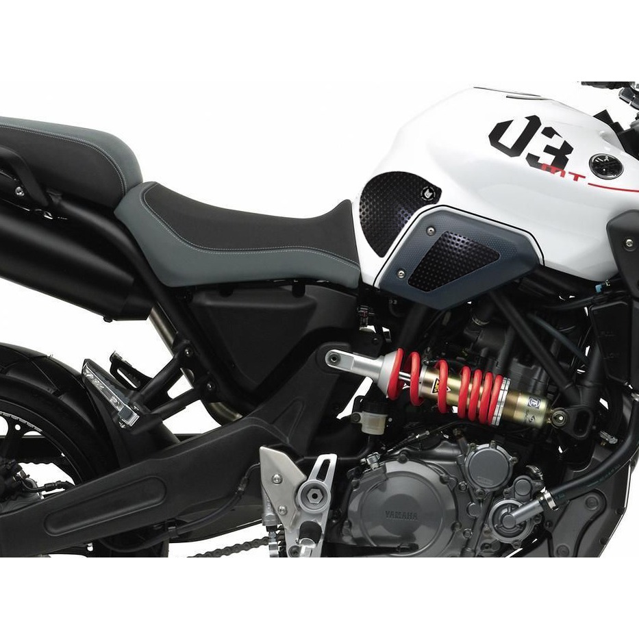 [PRO920BL] Eazi-Grip PRO Tank Grips for Yamaha MT-03 2006 - 2015, clear or black (Black) - image 1