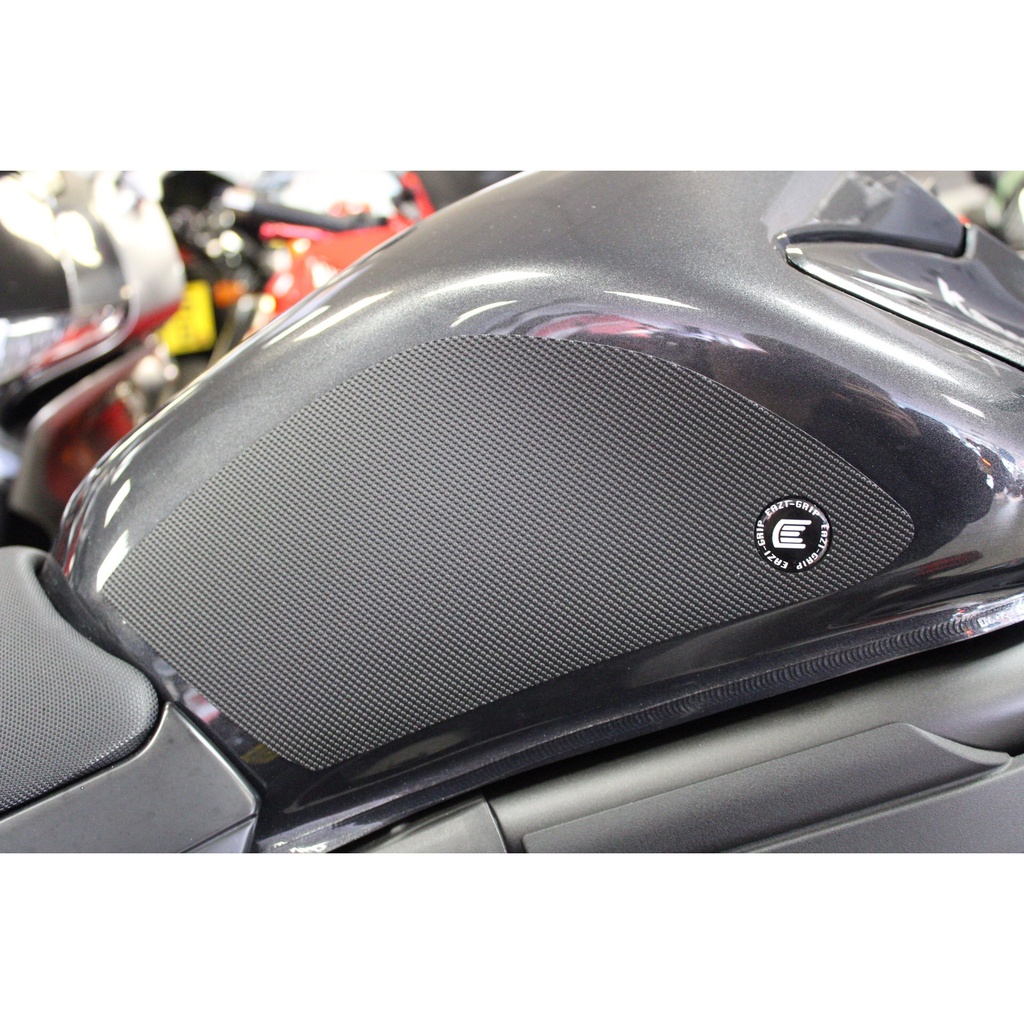 [SIL429BL] Eazi-Grip Silicone Tank Grips for Kawasaki Ninja 650 / ER6 - image 1