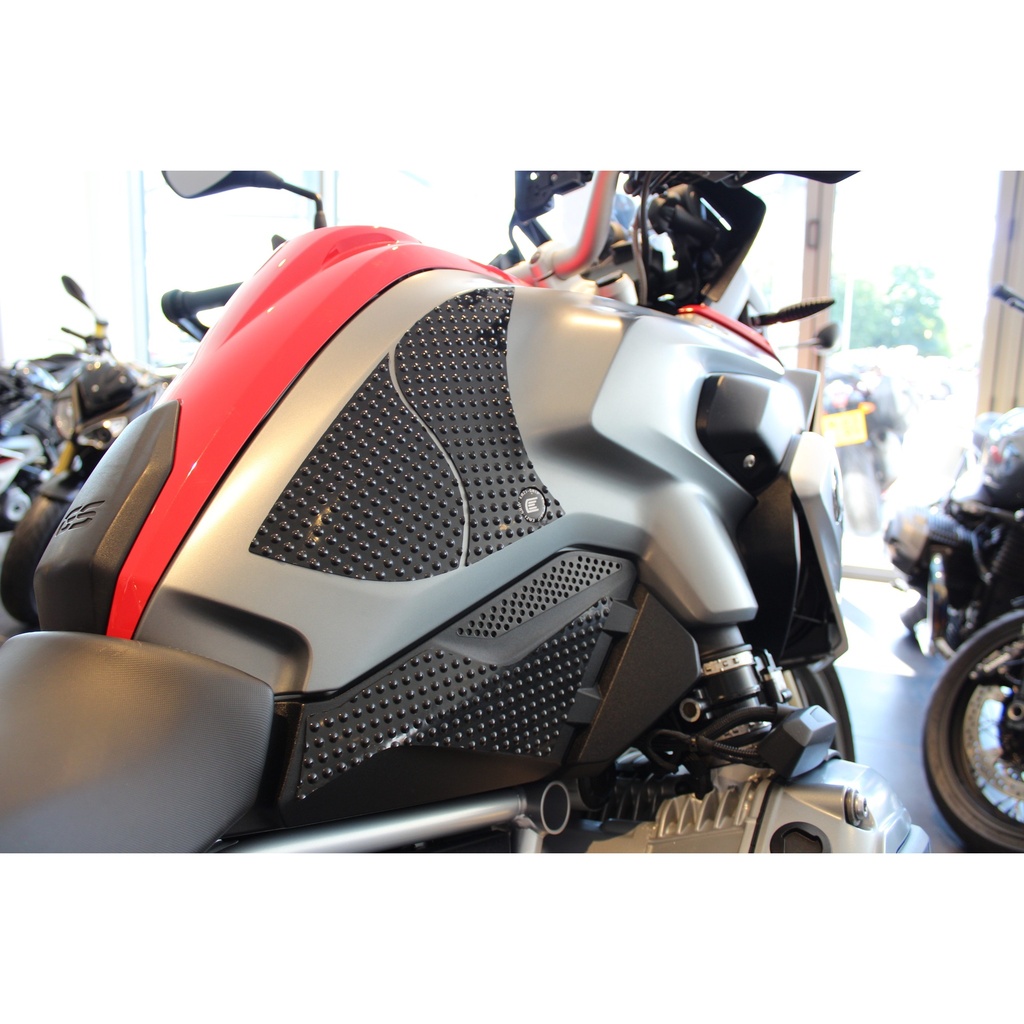 [PRO119BL] Eazi-Grip PRO Tank Grips for BMW R1200GS, clear or black (Black) - image 1