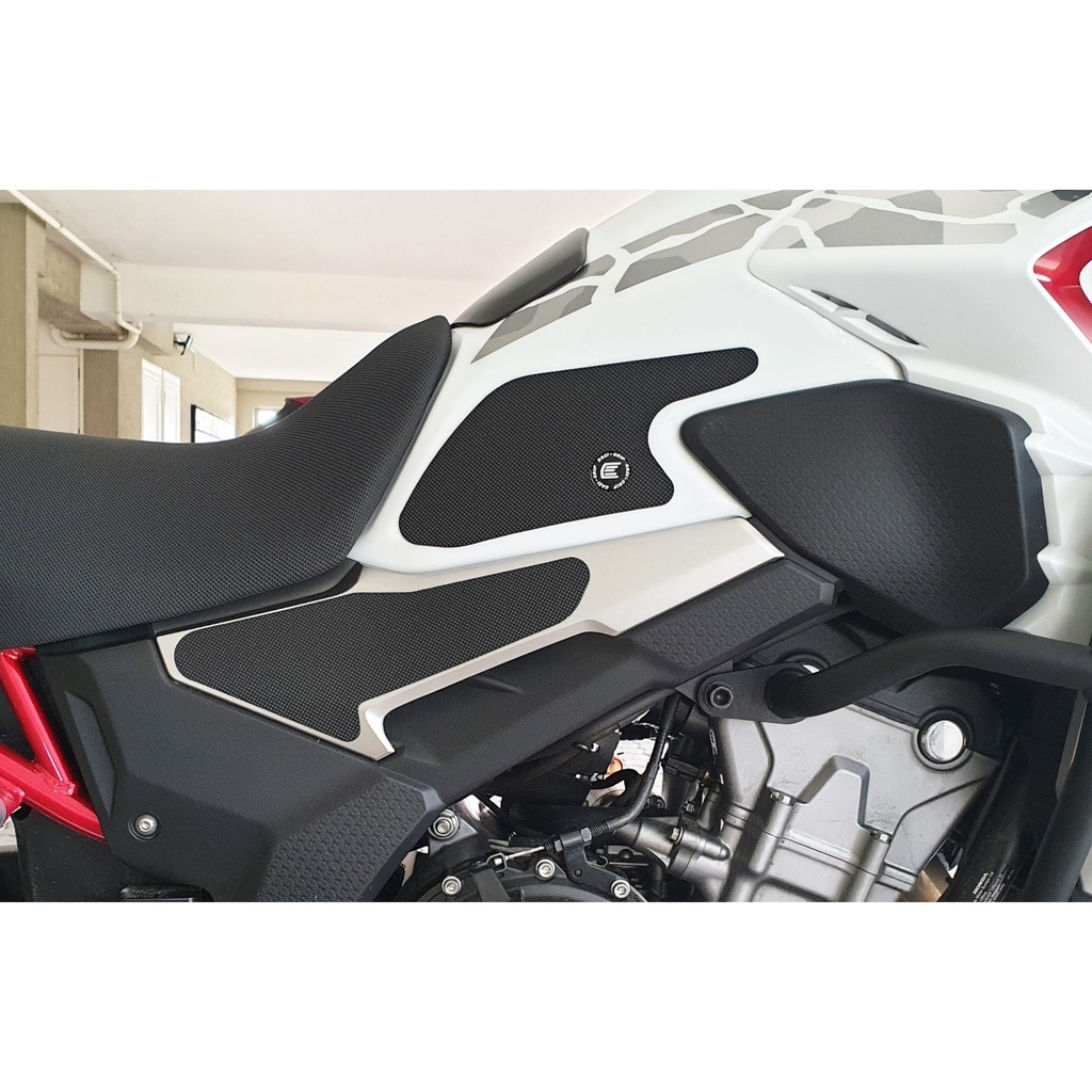 [SIL343BL] Eazi-Grip Silicone Tank Grips for Honda CB500X - image 1