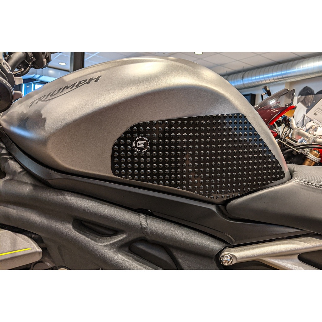 [SCTP818] Eazi-Grip PPF Tank Grips for Triumph Speed Triple 1200 RR RS - image 1
