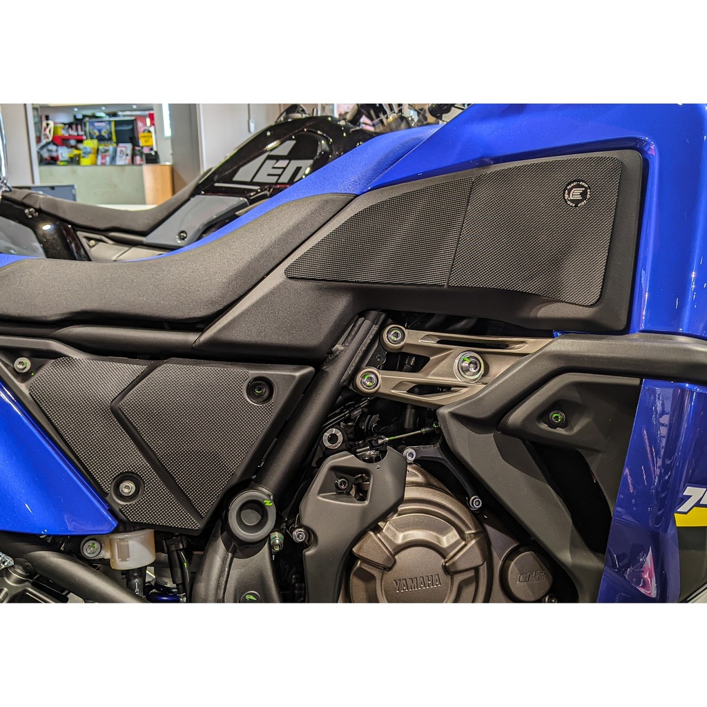 [PRO950BL] Eazi-Grip PRO Tank Grips Off-Road for Yamaha Tenere 700 World Raid, clear or black (Black) - image 1