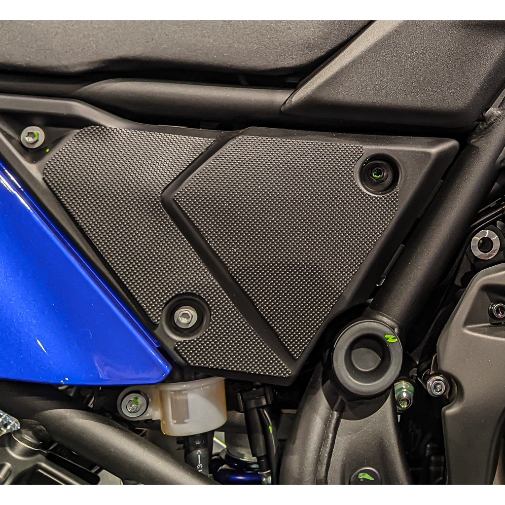 [EVO951BL] Eazi-Grip EVO Tank Grips Off-Road for Yamaha Tenere 700, clear or black (Black) - image 2