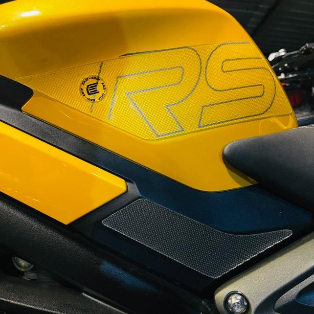 [SCTP825] Eazi-Grip PPF Tank Grips for Triumph Street Triple R RS 2023 - image 2