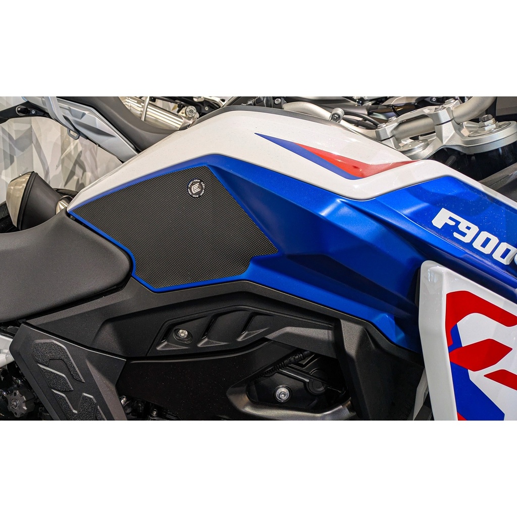 [SCTP144] Eazi-Grip PPF Tank Grips for BMW F900GS - image 1