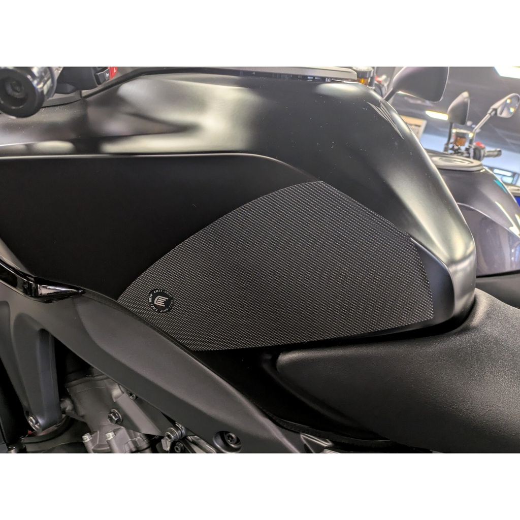 [EVO954BL] Eazi-Grip EVO Tank Grips for Yamaha MT-09, clear or black (Black) - image 1