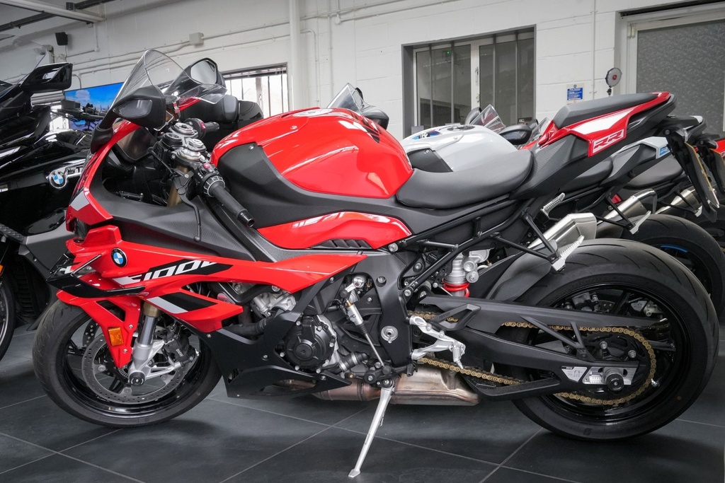 GBRacing Front LHS Spindle Protector for BMW M 1000 XR