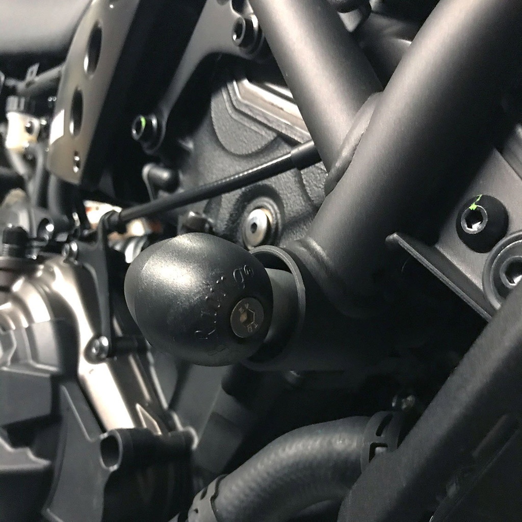 GBRacing RHS Bullet Frame Slider (Street) for Yamaha MT-07 Tracer